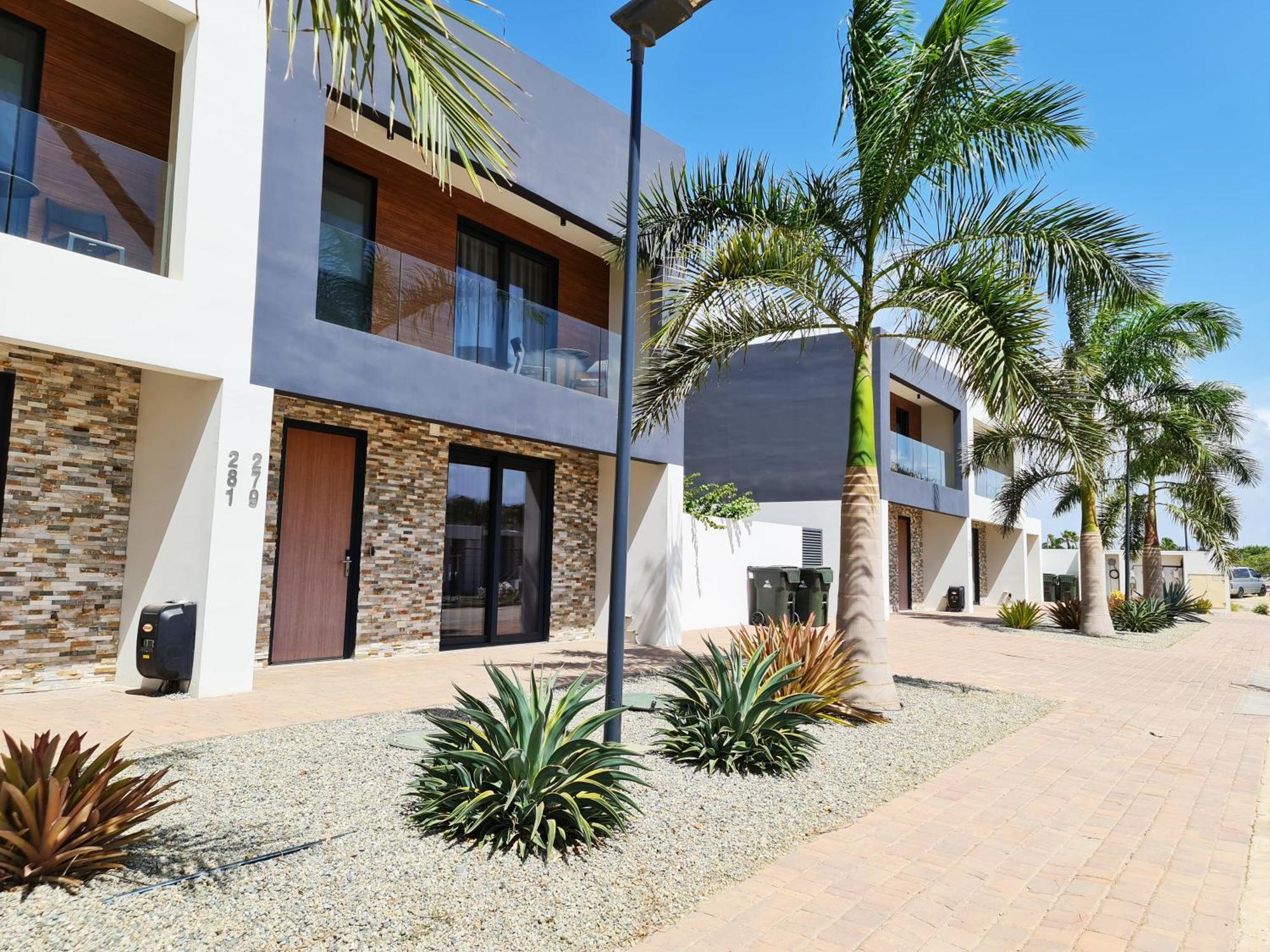 Tuscany Residence Aruba Palm Beach Exterior foto